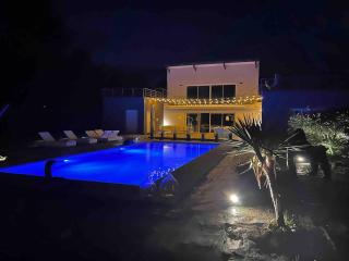 Villa Californie avec piscine près du circuit des 24H - Changé - 8