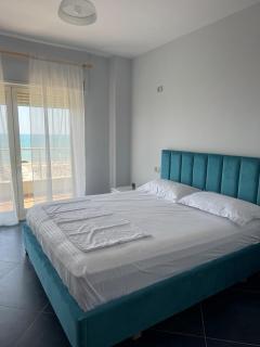 Beachfront Apartament in Golem - Golem - 8