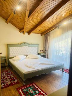 B Boutique Hotel - Tirana - 1