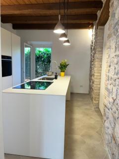 Fascino in Centro with private parking and two Rooms - Ascoli Piceno - 4