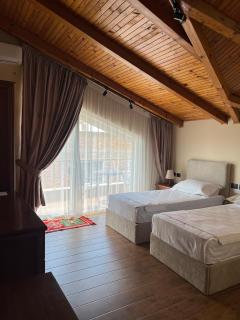 B Boutique Hotel - Tirana - 3