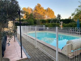 Studio calme proche Aix & mer - Gardanne - 1