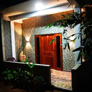 Hushwood Family House - Ella - 9