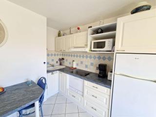 Appartement Vacances: Piscine, Tennis, Pétanque, Terrasse, Parking - Proche Commodités - FR-1-387-170 - Marseillan - 4