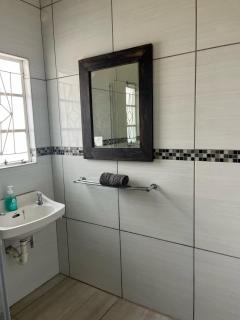 Dinas House Self-Catering - Khomas Region - 5