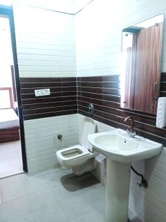 Mannat Guest House and PG - Amritsar - 9