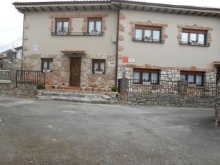 Apartamentos Carolina - Celorio - 0