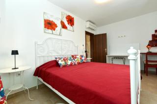 Charming apartment with balcony and pool - Peroj - 3