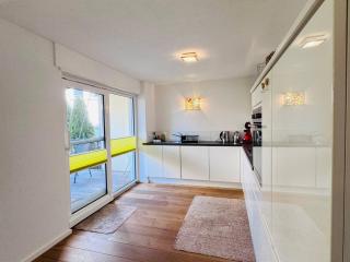 seeglueck RHEINPARADIES - Geräumige Ferienwohnung mit Wasserblick Balkon Parkplatz und Zentrumsnähe am Rheinufer in Konstanz - Konstanz - 4