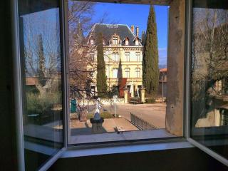 GitesLuberon 2 F2 - Charleval - 6