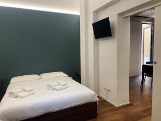 Two-room apartment in historic center with private courtyard - 1