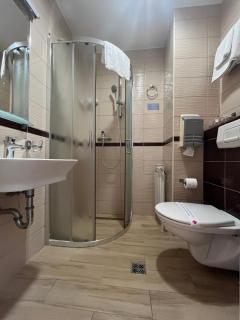 Hotel Divan - Sarajevo - 7