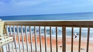 Breathtaking OCEAN FRONT Condo in Daytona Beach - Daytona Beach - 4