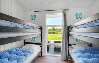 Stunning Home In Hadsund With Five Bedrooms And Wifi - Hadsund - 1