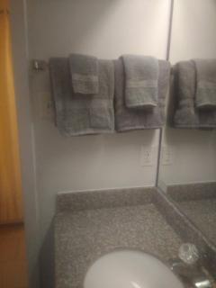 King Bed Hotel Studio 121 - Livingston - 7