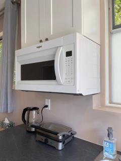 UVIC Ocean Forest Cottage - Victoria - 3