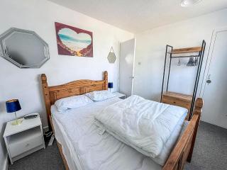 Lovely 5 Berth Chalet In The Coastal Village Of Hemsby Ref 18164B - Hemsby - 1