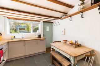 NEW Moreton Cottage Central Garden - Pass the Keys - 8