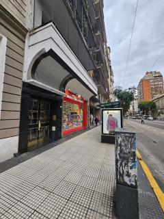 Amplio departamento 3 ambientes en Recoleta - 0