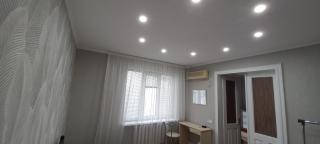 Pelican Guest House & Hostel - Chernivtsi - 1
