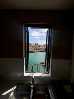 Sea View Flat - Sliema - 8