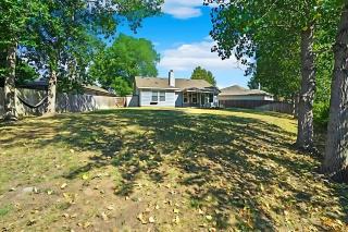 3 bed, close to Stadiums & Park, Big Yard - McKinney - 4