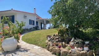 Poly's hill-house close to the beach - Plépi - 0