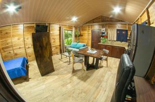 ParadiseTropical Garden Cabin with private jacuzzi - 1