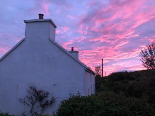 Secluded Farmhouse in West Cork - - 1
