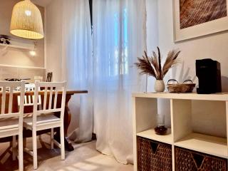 Apartment near hospital and university - Módena - 8