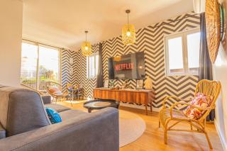 AfroBoHome, Expérience Atypique, familles et petits groupes, clim, 2 à 6 personnes, Proche centre Nîmes, Garage clos - Nîmes - 8
