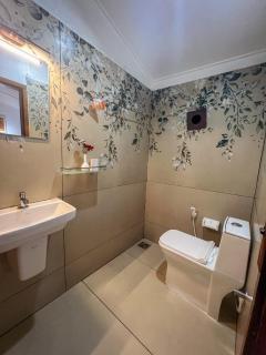 Little Mermaid - Houseboat Cruise - 1