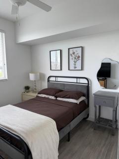 Private Room Near Wynwood in shared apartment - Miami - 7