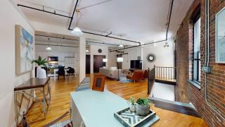 Garden 1br Loft In Back Bay Near Copley - Boston - 9