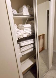 The Mt Pleasant Residence - 'Your Cozy Away-Home' - Brampton - 1