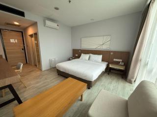 Empire Damansara Hotel Room - Petaling Jaya - 1