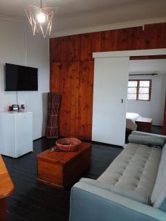 11-on-RobRoy serenity glamping cabins overlooking the Valley of 1000 Hills - 7