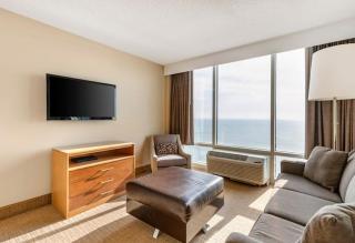 Hilton Vacation Club Ocean Beach Club - Virginia Beach - 1