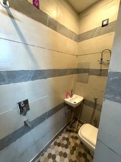 Independent 2bhk flat in New Delhi - Nova Deli - 6