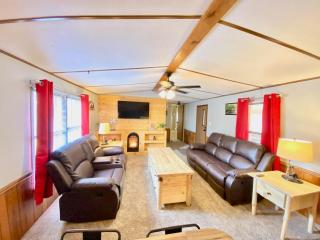 2 Bedroom Logan Ohio Hot Tub - Logan - 5