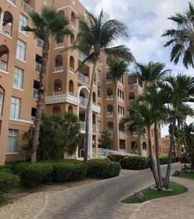 Aruba Escape NYE, Luxe 1BR Prime Eagle Beach - Palm-Eagle Beach - 3