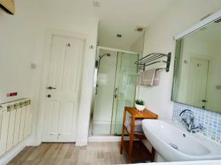 Alt-An Lodge Retreat & lodge en-suite room - 3