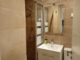 Exterior con parking en el barrio de Salamanca - Madrid - 3