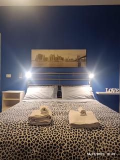 Travel and Living - Trani - 0