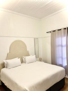 Colline Sainté Beach House - 5