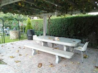 APARTAMENTO RURAL DUPLEX ( 270 metros.) DE 4 HAB. EN TOMIÑO CON JARDIN PRIVADO - Tomiño - 4