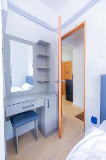 Tropical 2BR with Pool Pets OK & Walk to Beach - Lapu Lapu City - 5