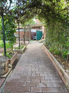 Leonina Country House by Francigena Apartments - Casetta - 9