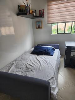 Habitación pequeña con sofacama - Envigado - 6