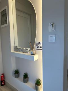 Luxury suite with Jacuzzi - Epanomi - 6